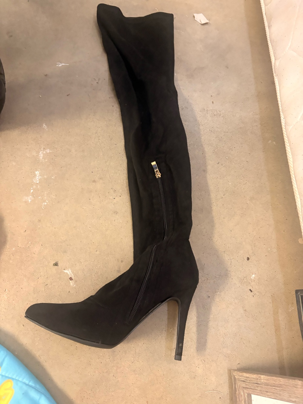 Black Over-the-Knee Stiletto Heeled Boot